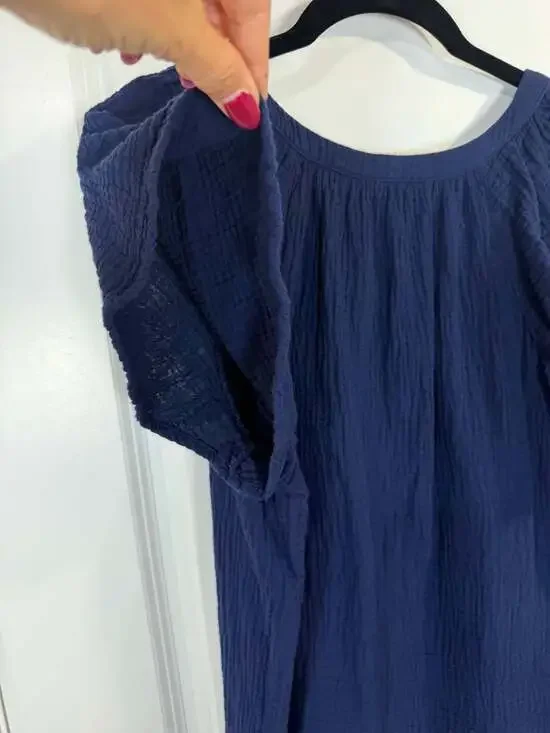 Tommy Bahama Island Gauze Short-Sleeve V-Neck Top, Size S - Picture 5 of 8